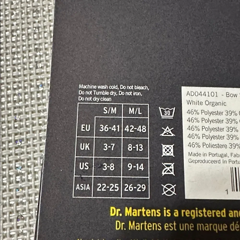 Dr. Martens M/L White Organic Cotton Blend Short Ankle Bow Socks